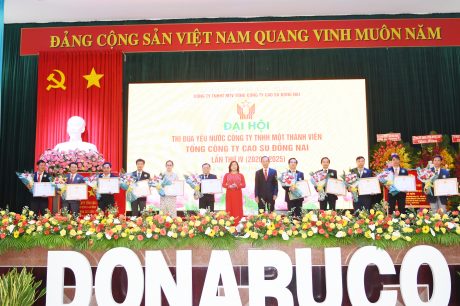 Khen thưởng phải thực chất, hướng đến người lao động trực tiếp